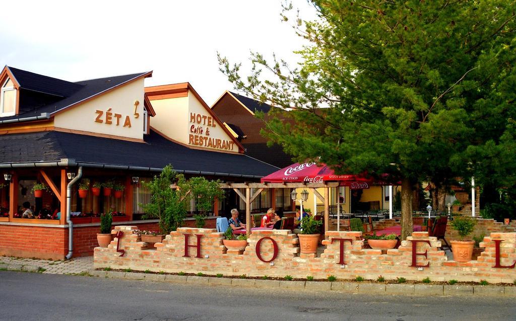 Hotel Zéta Lenti Exterior foto